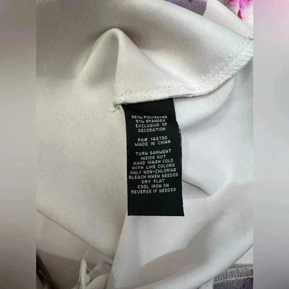 Eci ny Floral Pencil Skirt with Back Slit - Size S - Picture 7 of 7